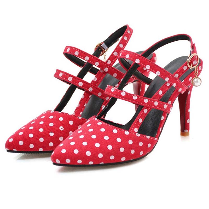 chaussures annees 50 escarpins pin up rouges 157
